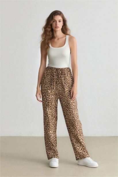 Carrot Fit Leopar Desenli Modal Kumaş Pantolon Çift Cepli Yüksek Bel Düz Paça