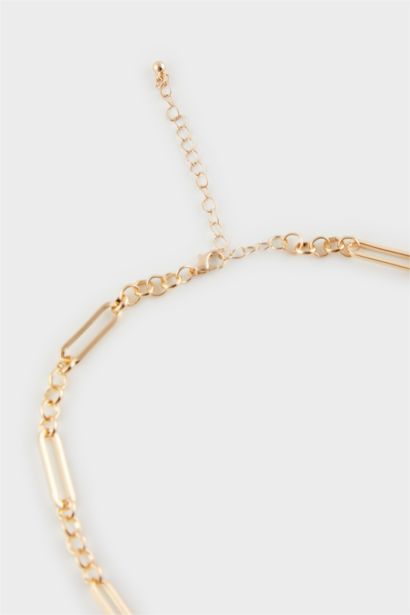 قلادة نسائي ذهبي على شكل قلب