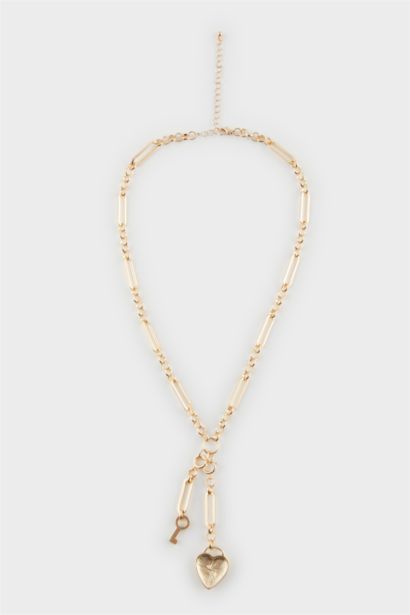 قلادة نسائي ذهبي على شكل قلب
