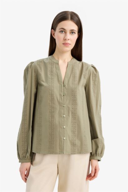 Fitted Crew Neck Embroidered Long Sleeve Shirt