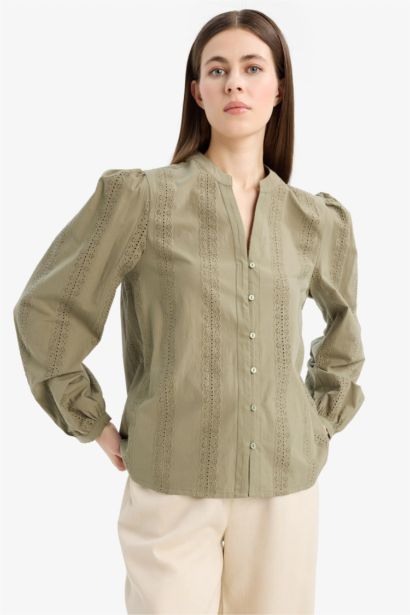 Fitted Crew Neck Embroidered Long Sleeve Shirt