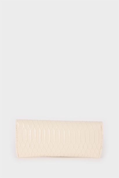 Woman Snakeskin Patterned Sunglasses Case