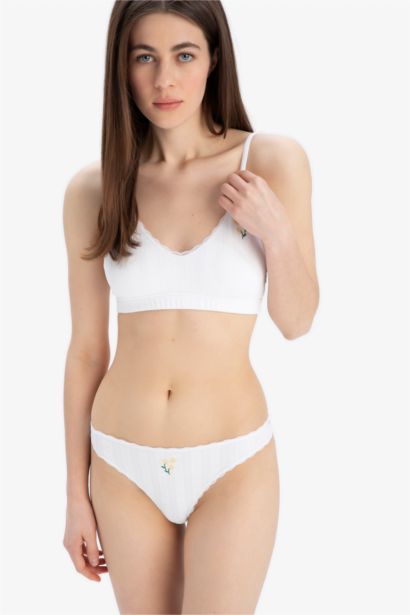 سيت حمالة صدر برا وكلوت فلورال من Fall in Love - قطعتين