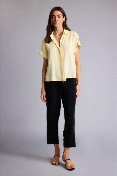 سروال كريب كاروت فيت برجل عادي