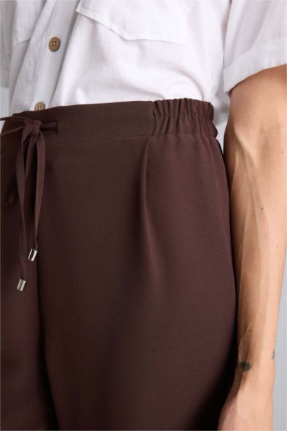 Carrot Fit Regular Hem Crepe Trousers