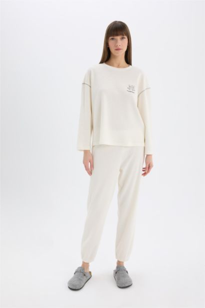 Pijama Takımı Velur Uzun Kollu Üst Beli Lastikli Uzun Alt