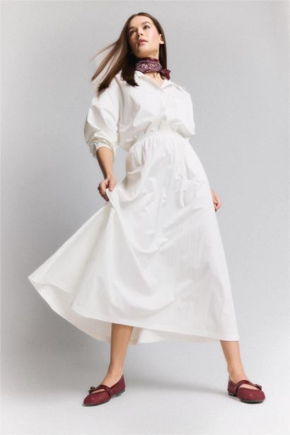 A Cut High Waist Maxi Skirt