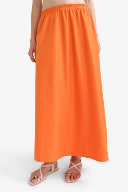 A Cut High Waist Maxi Skirt