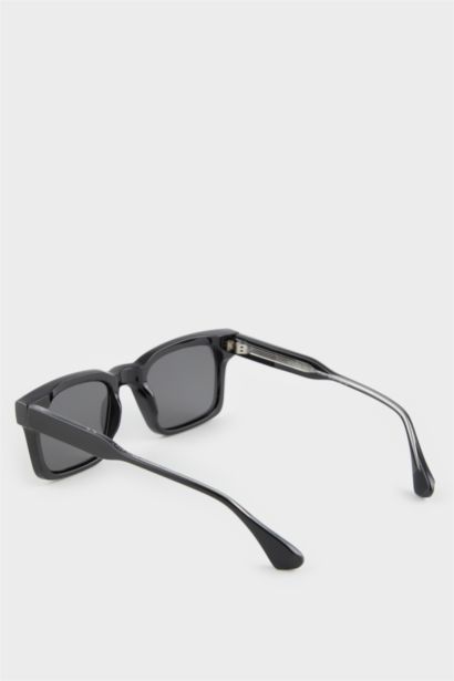 Woman Square Sunglasses