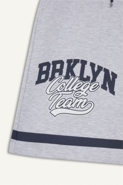 شورت بناتي قماش خفيف بخصر مطاطي