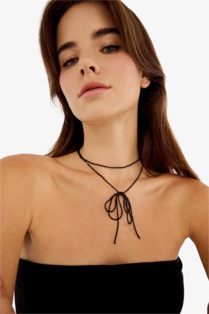 Collier cordon noir pour femme