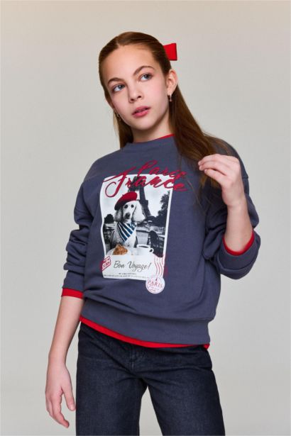 Girl Relax Fit Crew Neck Printed Sweatshirt