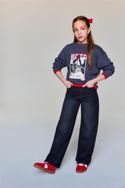 Girl Relax Fit Crew Neck Printed Sweatshirt