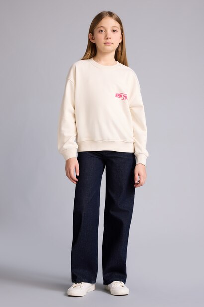 Girl Relax Fit Crew Neck Printed Sweatshirt