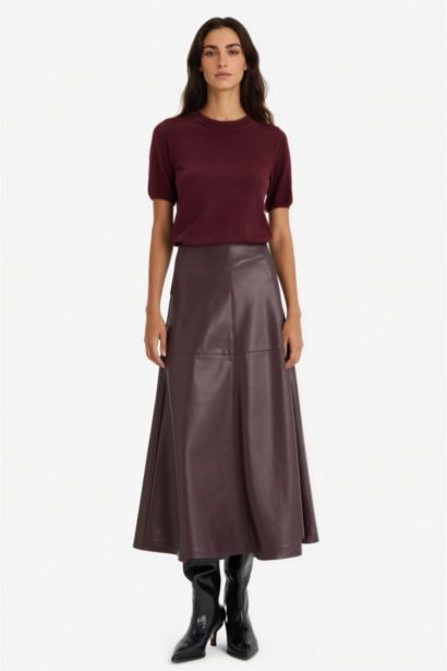 بلوز تريكو نص ردن قصة عادية بياخة مستديرة