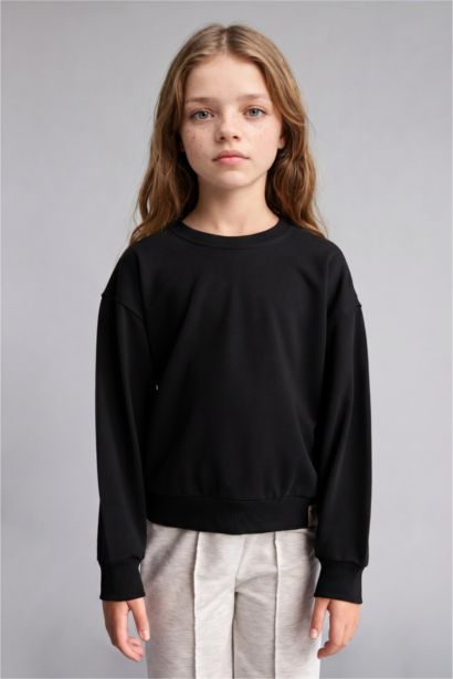 Relax Fit Crew Neck Sweatshirt
