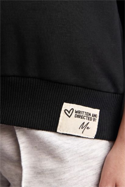 Relax Fit Crew Neck Sweatshirt