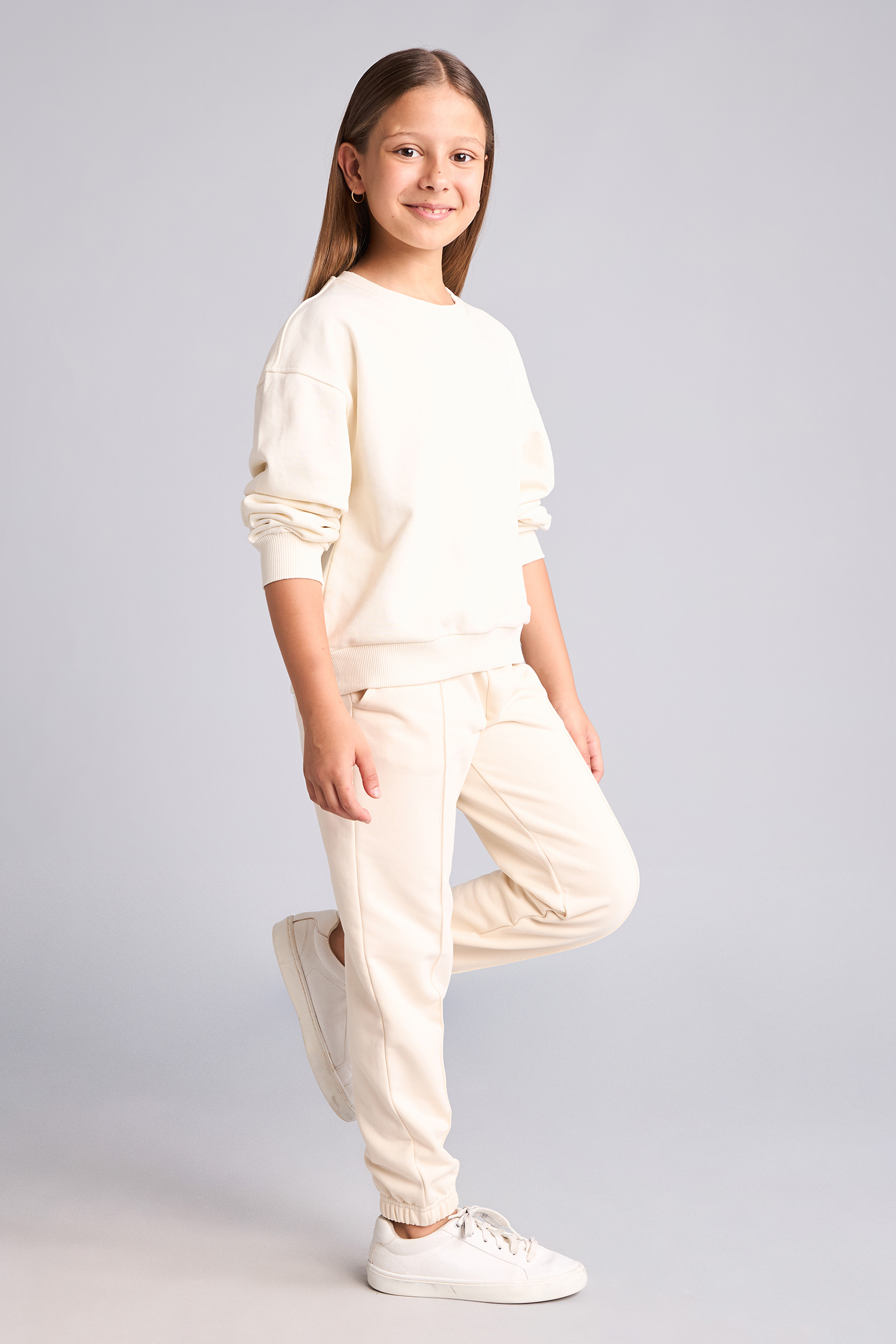 Girl Relax Fit Crew Neck Ecru Sweatshirt