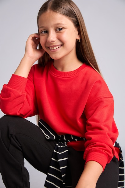 Girl Relax Fit Crew Neck Red Sweatshirt