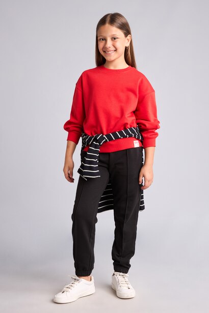 Girl Relax Fit Crew Neck Red Sweatshirt