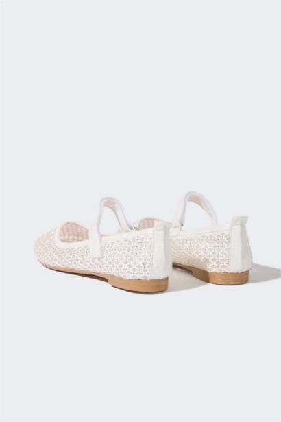 حذاء فلات بناتي بكعب مسطح