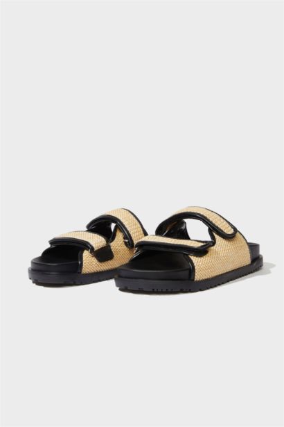 Woman Flat Sole Double Banded Straw Slippers