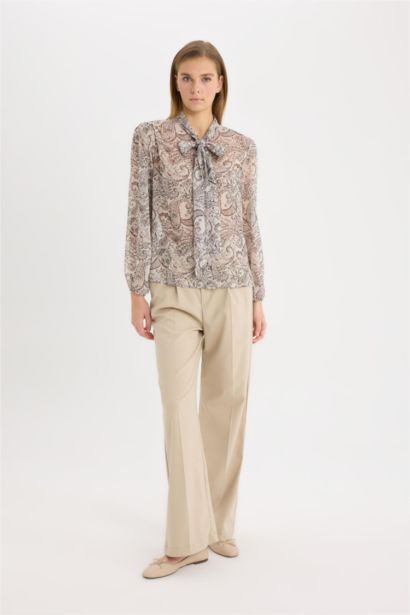 Regular Fıt Fiyonk Yaka Şal Desenli Şifon Uzun Kollu Gömlek