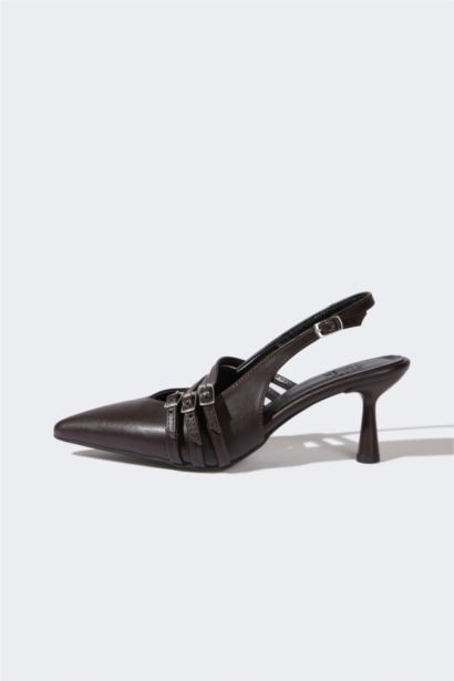 صندل نسائي جلد صناعي بكعب سميك