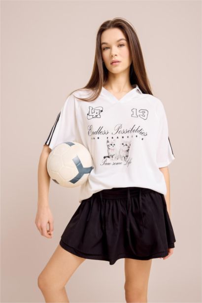 Oversize Geniş Kalıp Polo Yaka Baskılı Forma Kumaşı Kısa Kollu Tişört