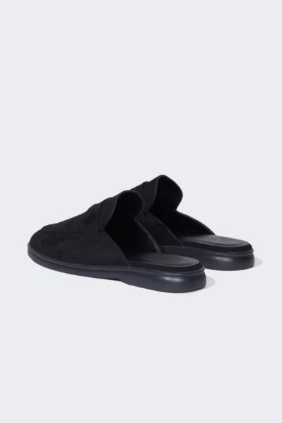 Woman Flat Sole Slipper