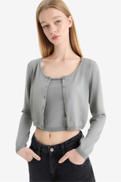 Узкий трикотажный свитер с круглым воротом, Slim Fit