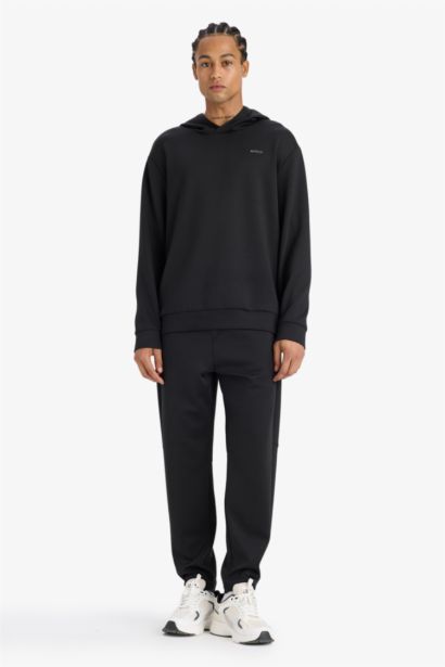Джоггеры стандартного кроя