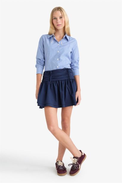 Mini-jupe en popeline doublée taille normale