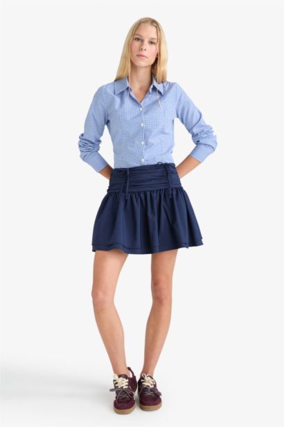 Mini-jupe en popeline doublée taille normale