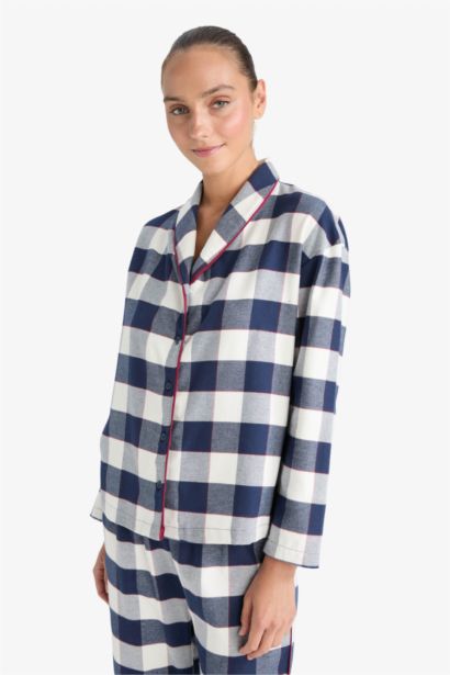 طقم قصة عادية كم طويل من Fall in Love - قطعتين