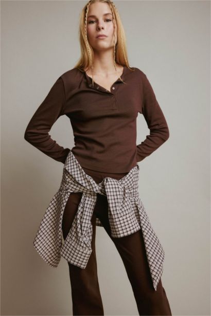 Fitted Ribbed Long Sleeve T-Shirt