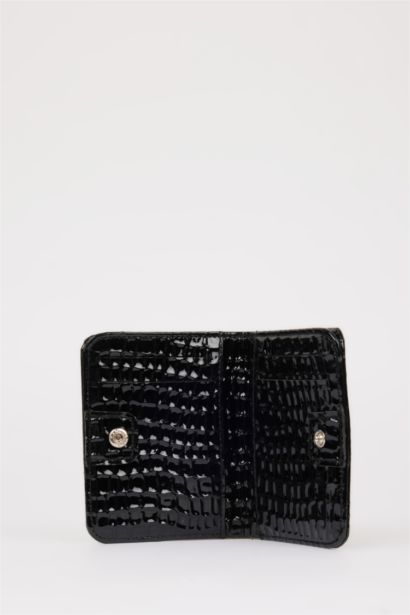 محفظة حريمي جلد صناعي