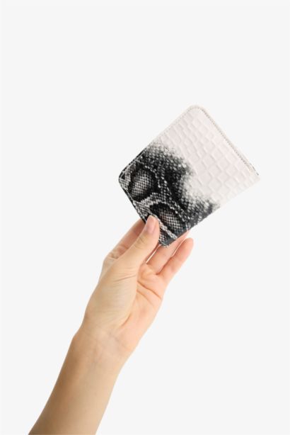 Woman Faux Leather Wallets