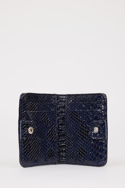 Woman Faux Leather Wallets