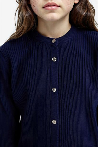 كارديجان بناتي تريكو قصة عادية برقبة مستديرة بأزرار