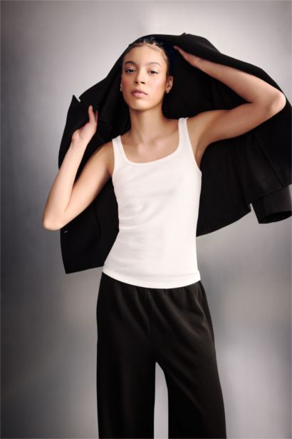 Crop Top Crew Neck Sleeveless Tank Top