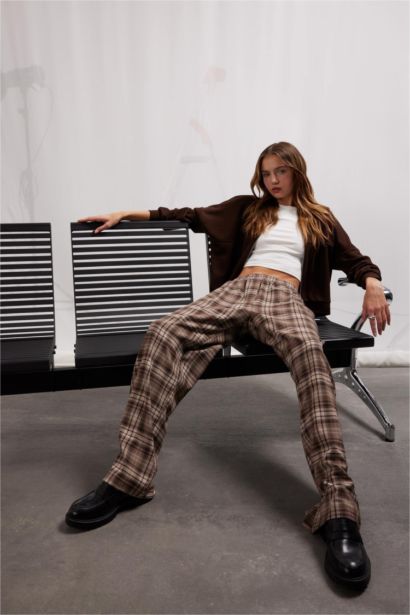 بنطرون كاروهات قصة مستقيمة