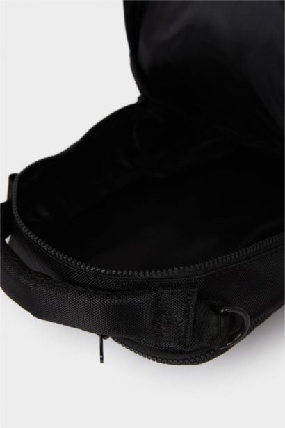 جنطة كروس بودي رجالي