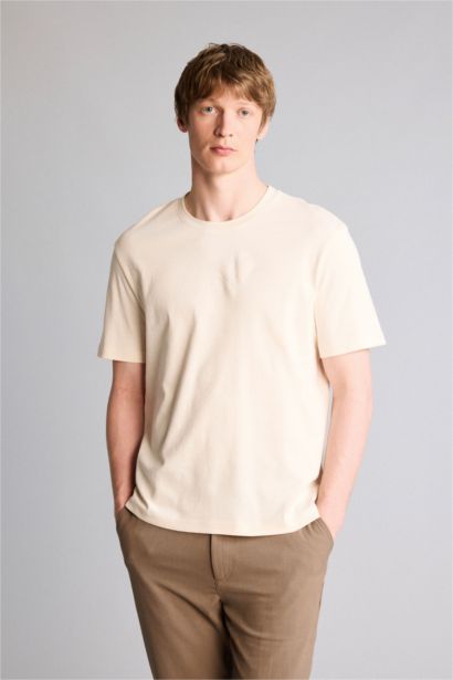 Man Short Sleeve T-Shirt