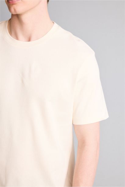 Man Short Sleeve T-Shirt