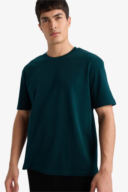 Regular Fit Crew Neck Short Sleeved T-shirt
