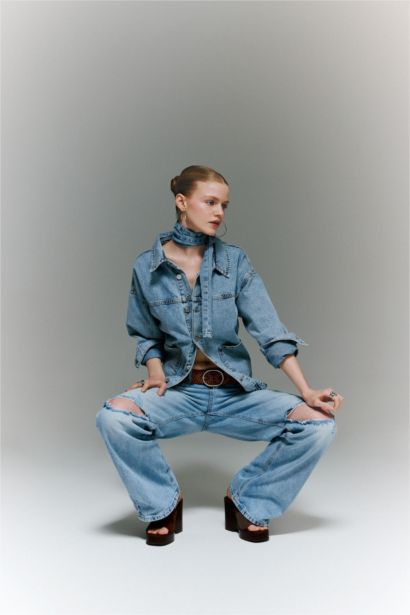 Afra x Defacto Straıght Wıde Yırtık Detaylı Yüksek Bel  Jean Yıkamalı Pantolon