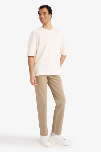 Pantalon droit avec poches