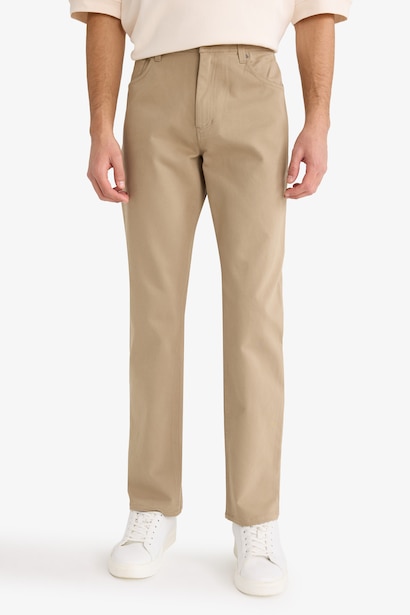 Pantalon droit avec poches