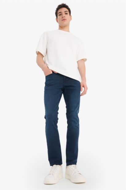 Pedro Slim Fit Normal Waist Skinny Leg Jeans